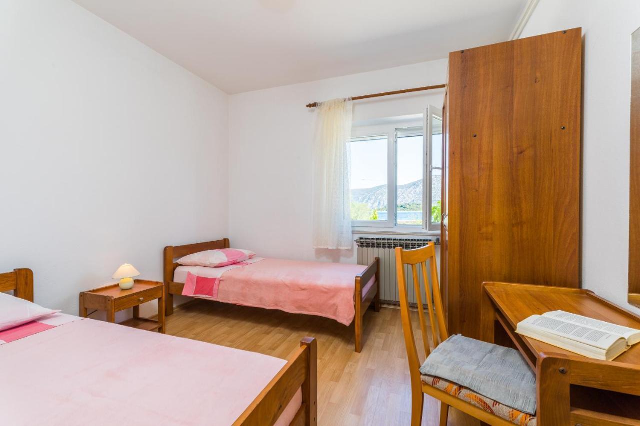 Apartment Kneze Рачишче Экстерьер фото