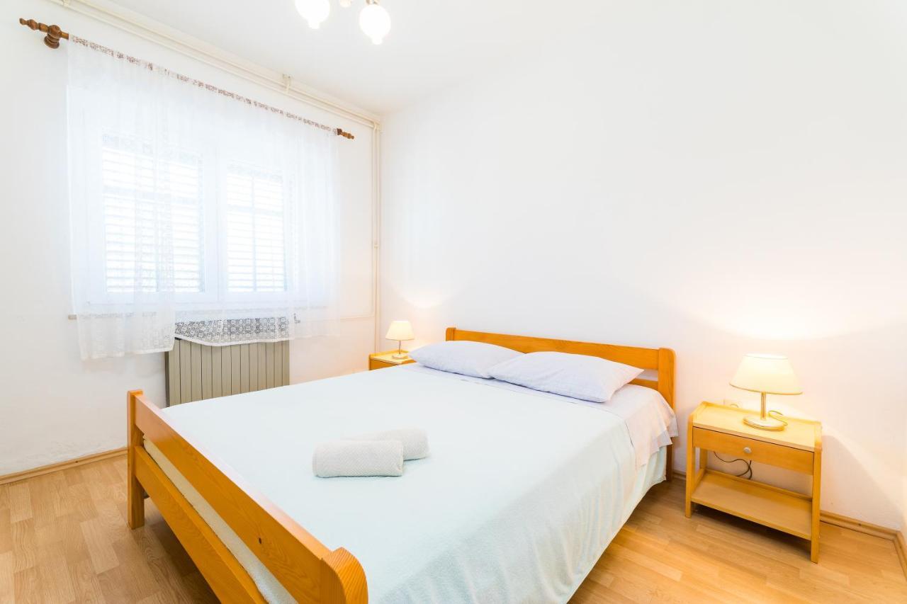 Apartment Kneze Рачишче Экстерьер фото